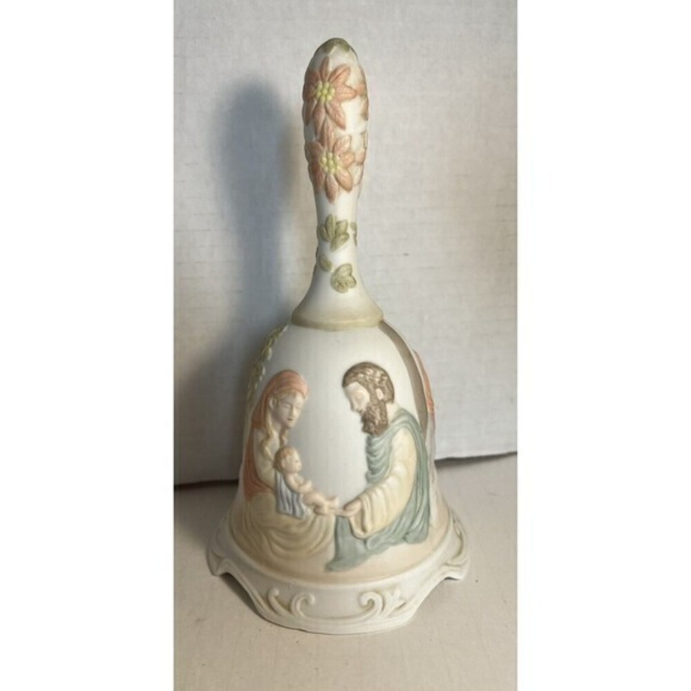 Vintage Lefton Musical Bell Christmas Nativity Silent Night 1982  Signed 03482​